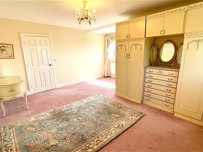 DOUBLE ASPECT L SHAPED BEDROOM 1